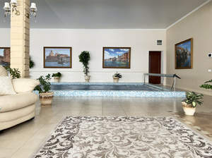 Дом 800м&sup2;, 1-этажный, участок 110 сот.  