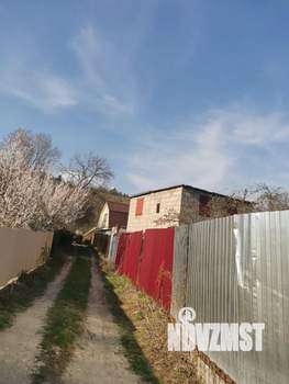 Дом 46м&sup2;, 2-этажный, участок 5 сот.  