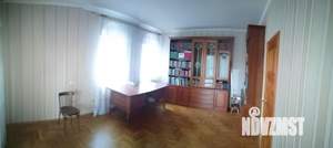 Коттедж 573м², 2-этажный, участок 13 сот.  
