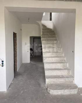 Дом 170м&sup2;, 2-этажный, участок 2 сот.  