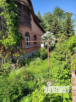 Коттедж 338м², 3-этажный, участок 6 сот.  