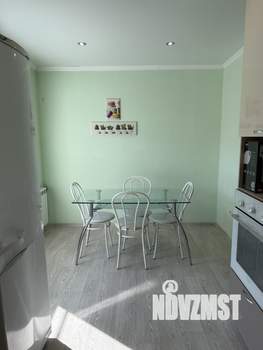 Дом 120м², 2-этажный, участок 6 сот.  