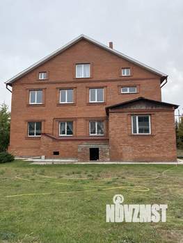 Дом 502м², 2-этажный, участок 15 сот.  