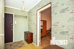 1-к квартира, посуточно, 35м2, 6/9 этаж