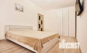 2-к квартира, посуточно, 56м2, 1/1 этаж