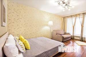 1-к квартира, посуточно, 40м2, 2/4 этаж