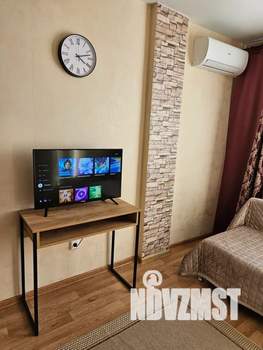 1-к квартира, посуточно, 38м2, 2/10 этаж