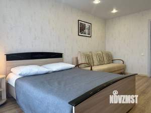1-к квартира, посуточно, 35м2, 4/9 этаж