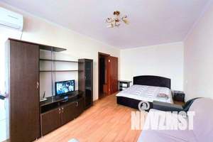 1-к квартира, посуточно, 36м2, 4/9 этаж