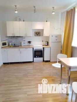 Студия квартира, посуточно, 32м2, 8/16 этаж