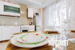 1-к квартира, посуточно, 37м2, 1/1 этаж