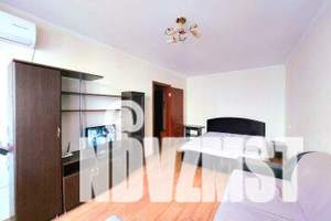 1-к квартира, посуточно, 36м2, 4/9 этаж