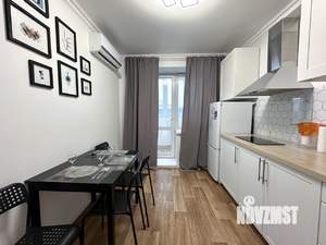 1-к квартира, посуточно, 42м2, 7/10 этаж