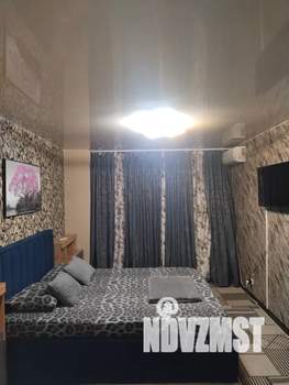 Студия квартира, посуточно, 27м2, 1/10 этаж