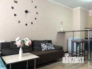 Студия квартира, посуточно, 25м2, 1/10 этаж