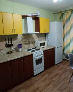 1-к квартира, на длительный срок, 42м2, 4/15 этаж