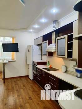 2-к квартира, посуточно, 72м2, 1/9 этаж