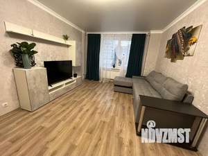 1-к квартира, посуточно, 40м2, 5/19 этаж