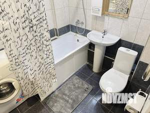 1-к квартира, посуточно, 38м2, 6/9 этаж