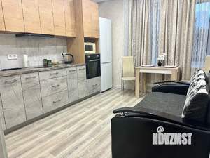 1-к квартира, посуточно, 38м2, 1/1 этаж