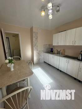 1-к квартира, посуточно, 36м2, 1/12 этаж