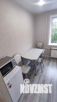 1-к квартира, посуточно, 33м2, 3/9 этаж