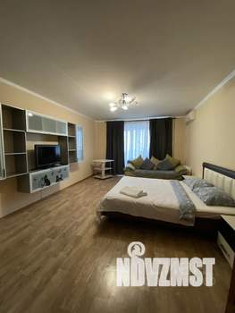 1-к квартира, посуточно, 62м2, 6/16 этаж