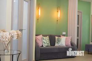 2-к квартира, посуточно, 40м2, 4/8 этаж