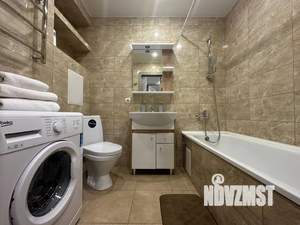 1-к квартира, посуточно, 38м2, 6/9 этаж