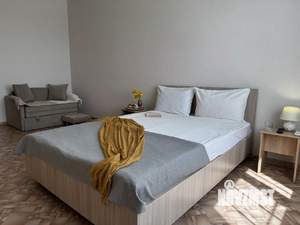 1-к квартира, посуточно, 40м2, 6/8 этаж