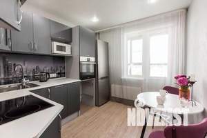 1-к квартира, посуточно, 37м2, 4/10 этаж