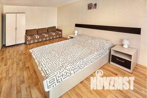 1-к квартира, посуточно, 33м2, 6/9 этаж