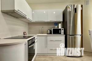 1-к квартира, посуточно, 45м2, 13/20 этаж