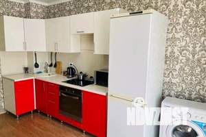 1-к квартира, посуточно, 40м2, 3/10 этаж