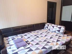 1-к квартира, посуточно, 37м2, 3/9 этаж