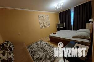 2-к квартира, посуточно, 50м2, 6/9 этаж