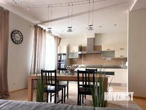 3-к квартира, на длительный срок, 145м2, 4/6 этаж