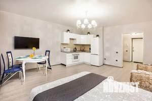 Студия квартира, посуточно, 35м2, 3/16 этаж