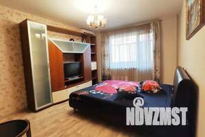 1-к квартира, посуточно, 35м2, 5/9 этаж