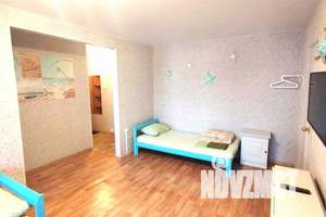 3-к квартира, посуточно, 46м2, 4/5 этаж