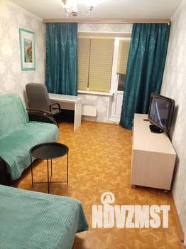 1-к квартира, посуточно, 36м2, 3/9 этаж