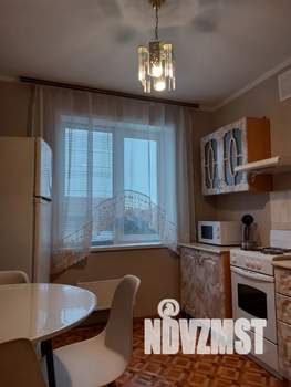 1-к квартира, посуточно, 34м2, 6/9 этаж