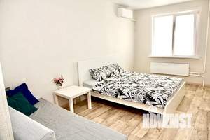 1-к квартира, посуточно, 38м2, 11/16 этаж