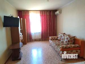 1-к квартира, посуточно, 36м2, 8/18 этаж