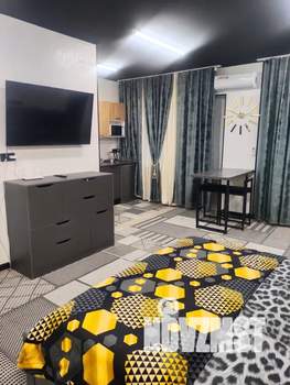 Студия квартира, посуточно, 34м2, 1/15 этаж