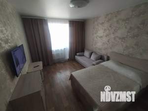 1-к квартира, посуточно, 40м2, 1/9 этаж