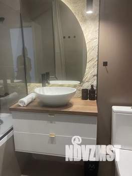 1-к квартира, посуточно, 40м2, 9/9 этаж