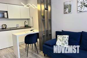 2-к квартира, посуточно, 42м2, 5/14 этаж