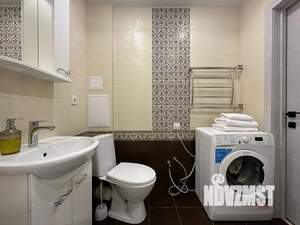 1-к квартира, посуточно, 35м2, 4/8 этаж