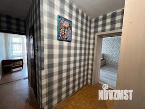 1-к квартира, посуточно, 40м2, 5/9 этаж